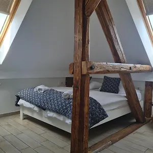 Azur , Lubiana Slovenia